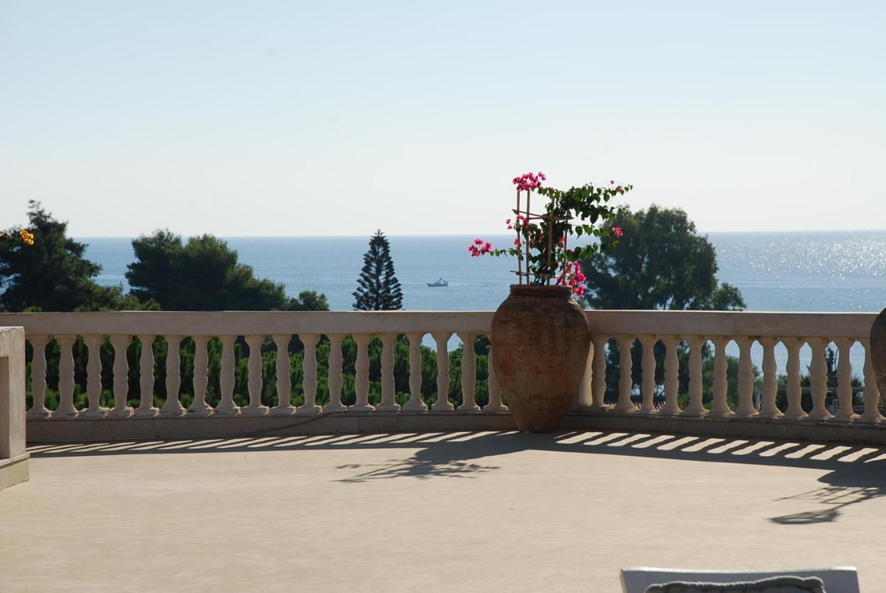Agriturismo Villa Cefala Санта-Флавия Экстерьер фото