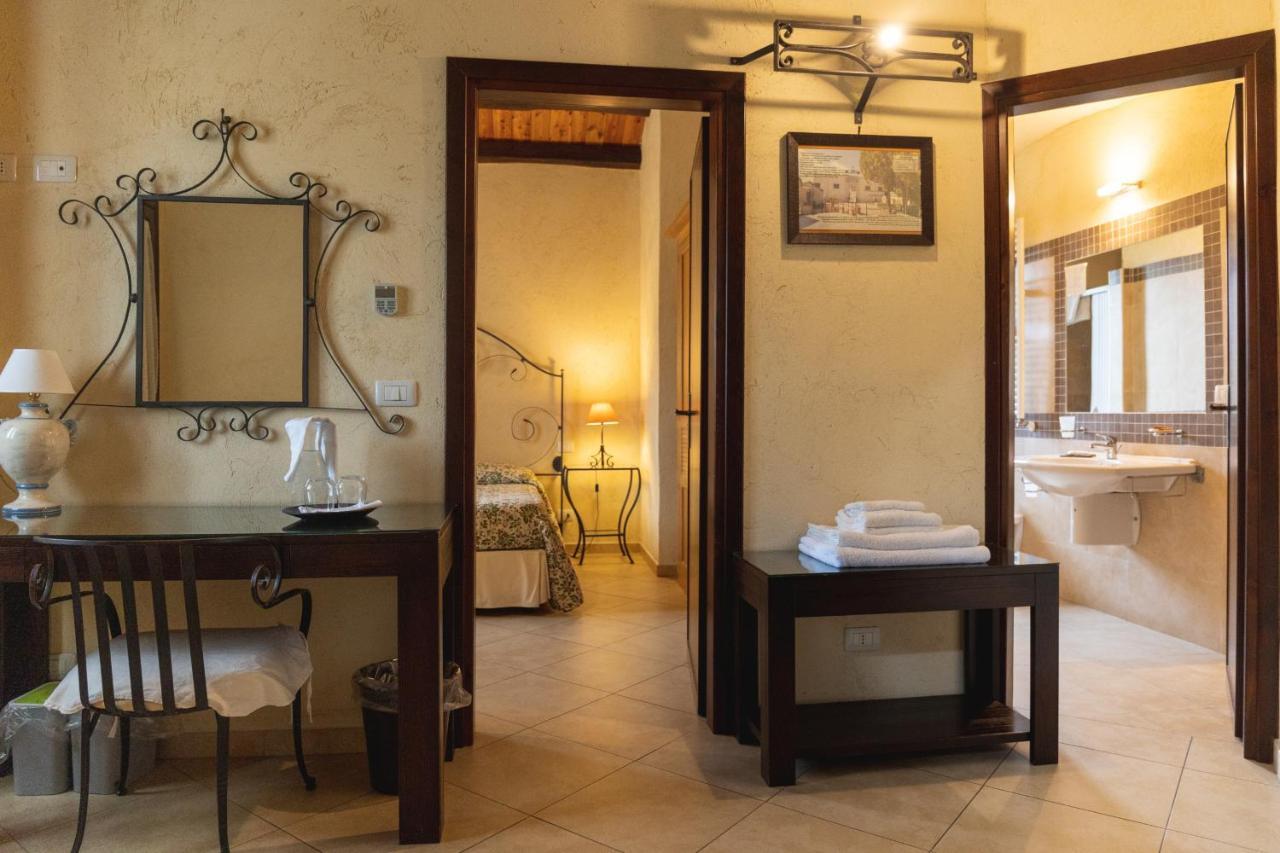 Agriturismo Villa Cefala Санта-Флавия Экстерьер фото