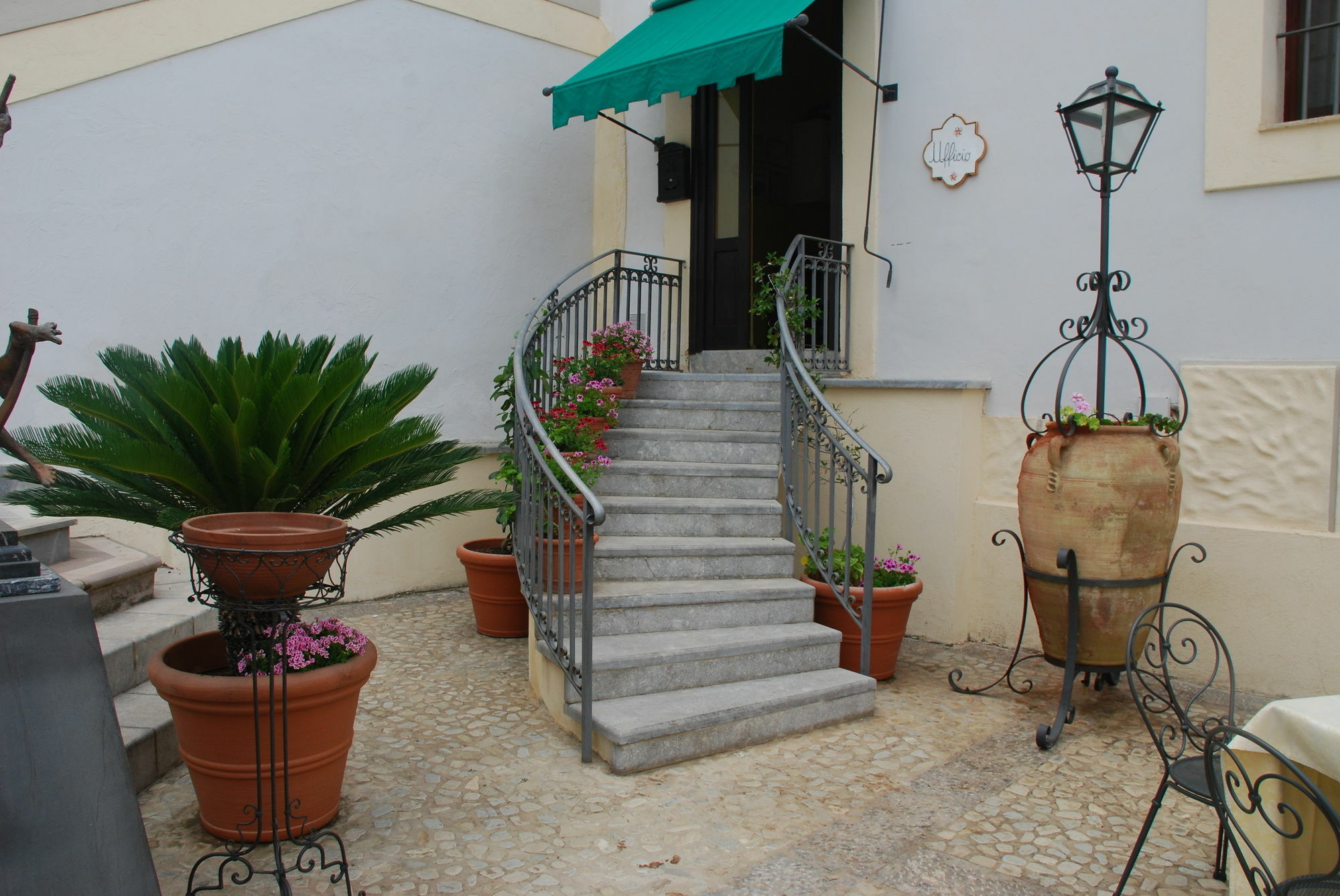 Agriturismo Villa Cefala Санта-Флавия Экстерьер фото